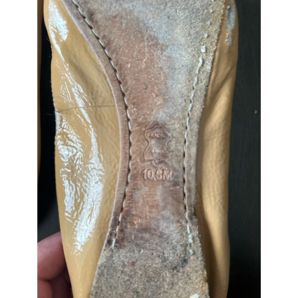 Tory Burch Tan Patent Leather Logo Ballet Flats Clair Elastic